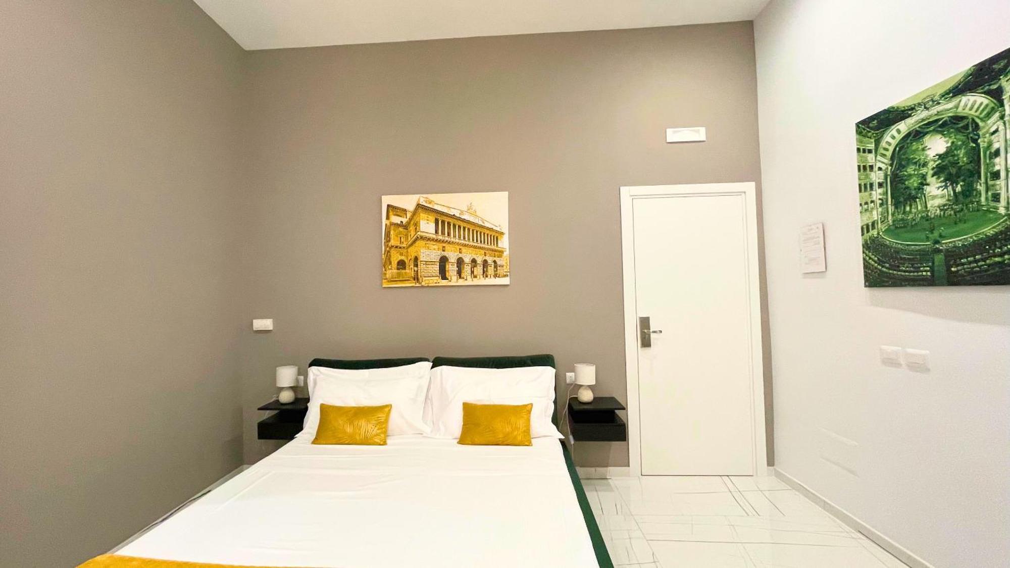 Hotel Palazzo Goyze Neapel Zimmer foto
